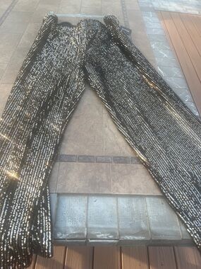 NWT black base with gold  Sequins pants with Gold Shine. Elastic waste. Size 3X